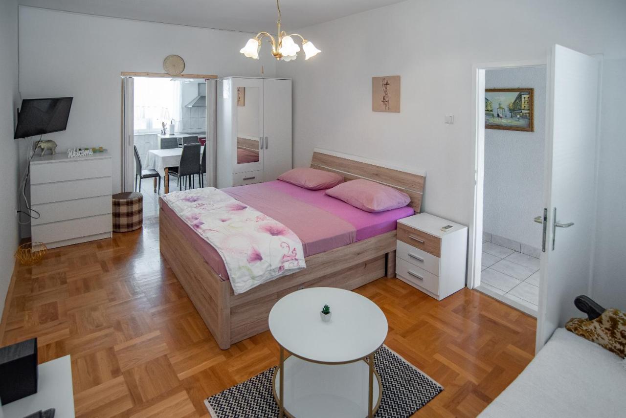 Apartments By The Sea Sumpetar, Omis - 2808 Ngoại thất bức ảnh