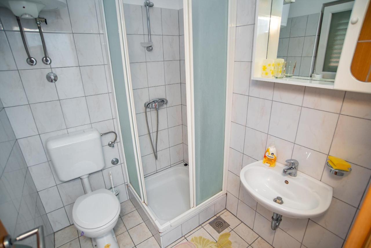 Apartments By The Sea Sumpetar, Omis - 2808 Ngoại thất bức ảnh