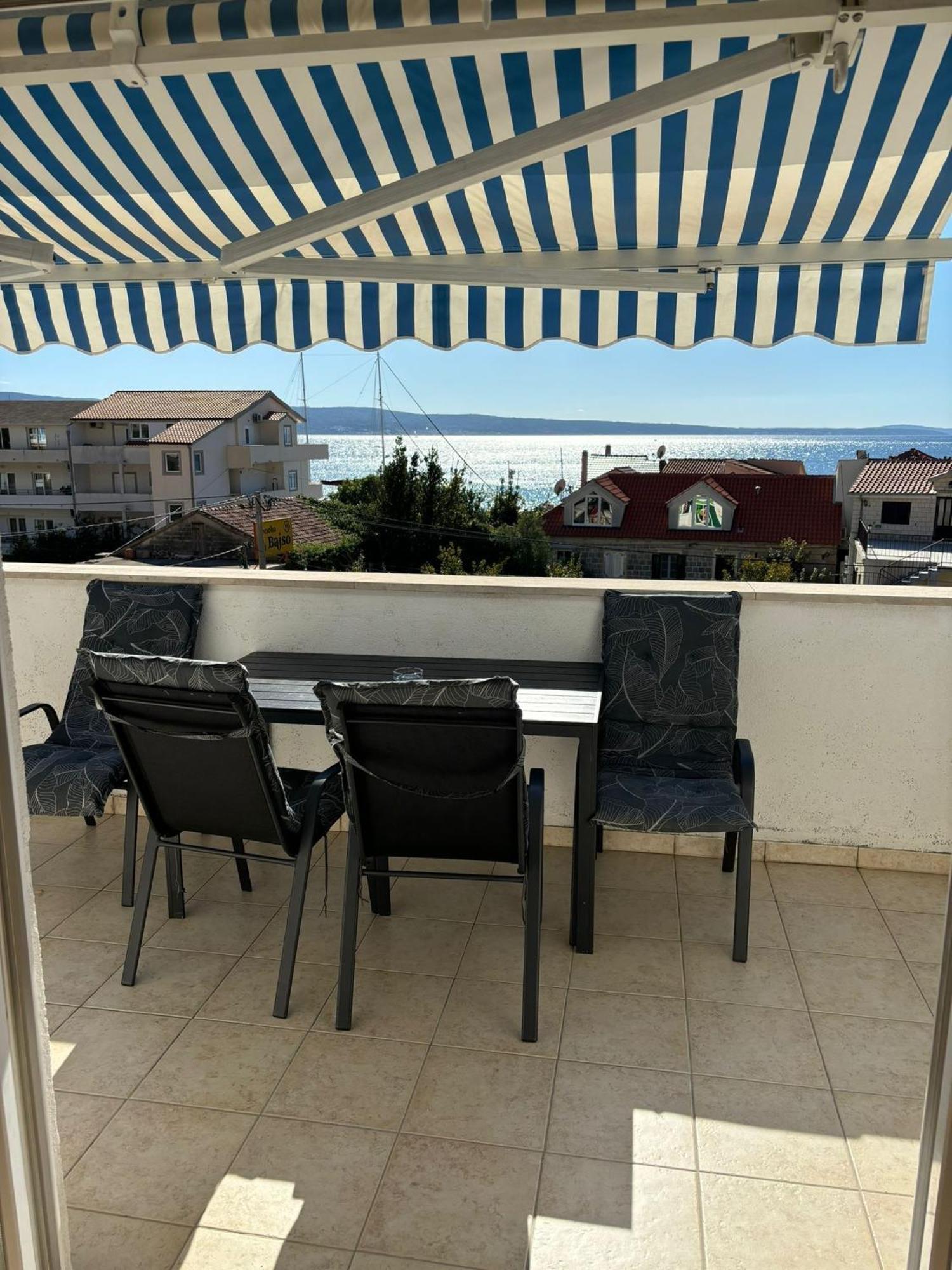 Apartments By The Sea Sumpetar, Omis - 2808 Ngoại thất bức ảnh